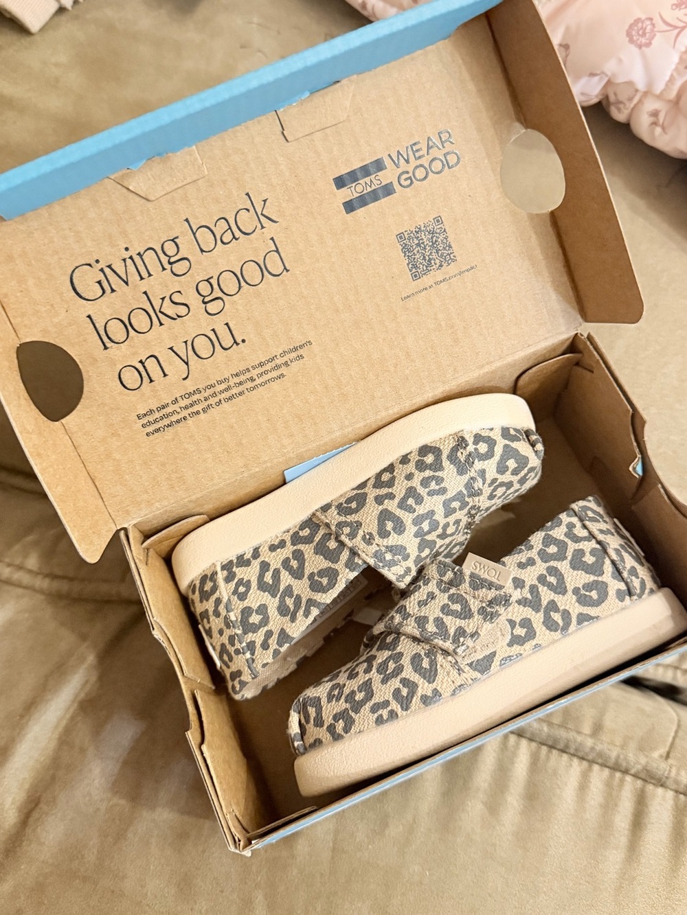 leopard baby girl TOMS